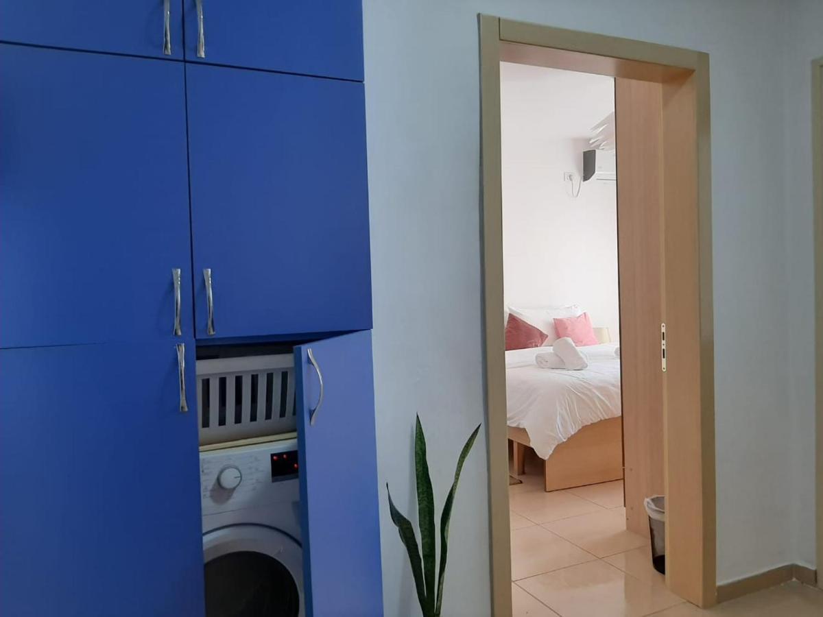 Sazani'S Place Fier Kültér fotó